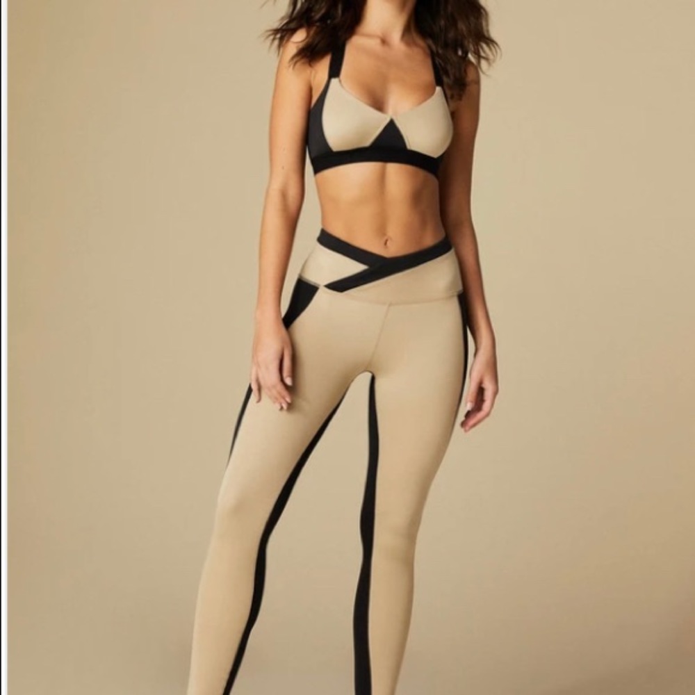 Shop tan lines x Sivan Ayla set